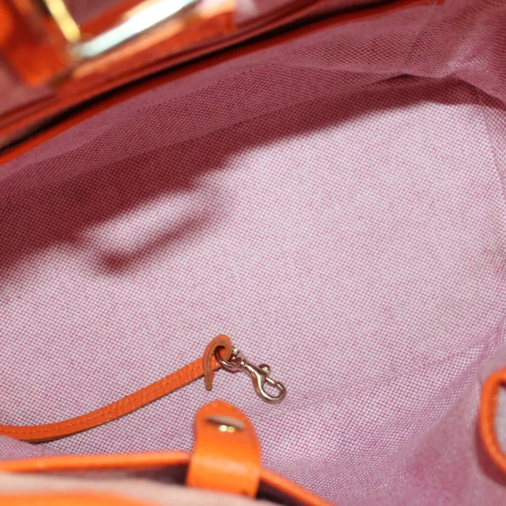 Dooney & Bourke Tabitha Persimmon Pebbled Grain Leather Bucket Shoulder … - Picture 9 of 10